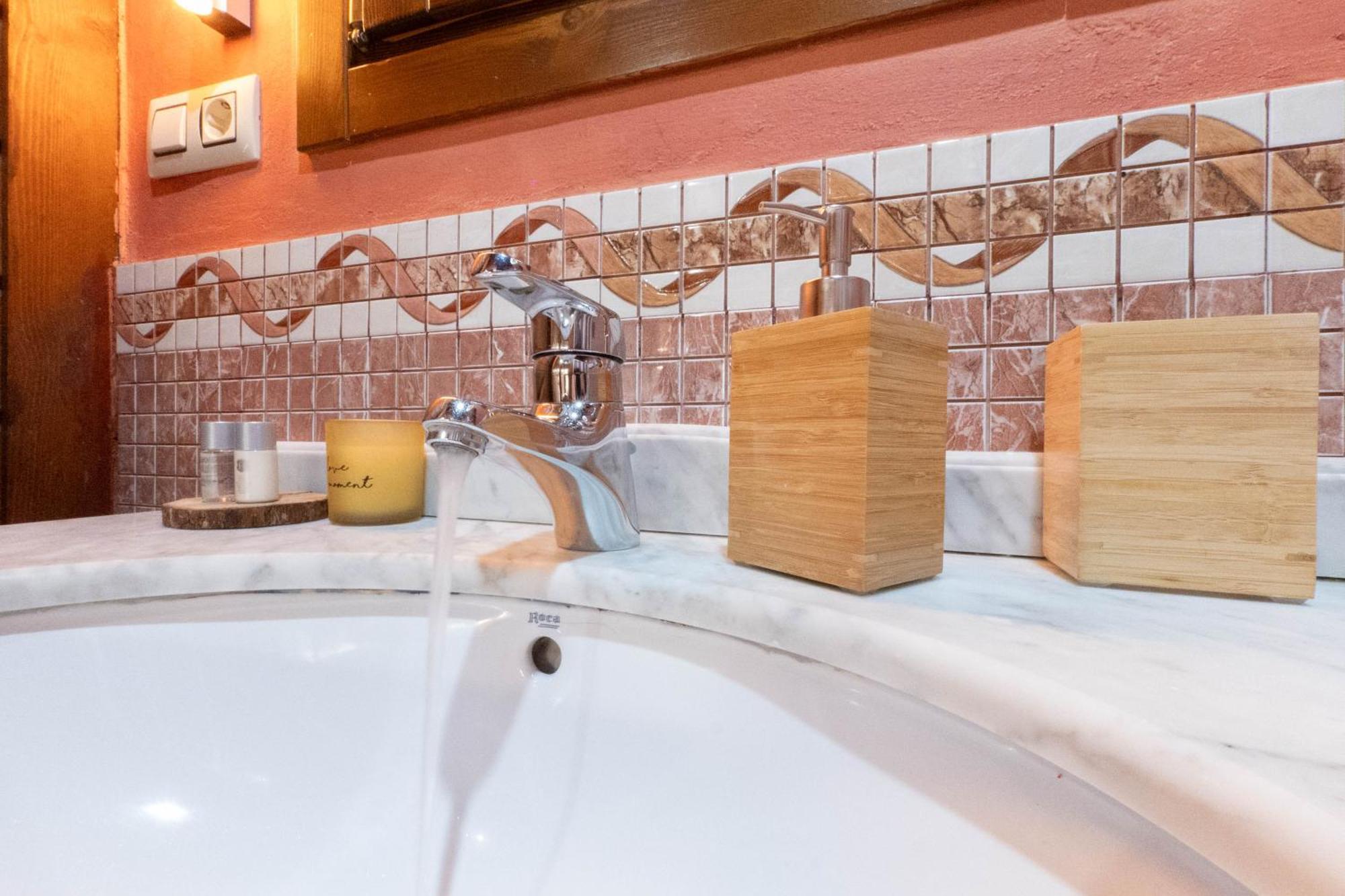 פולה דה לנה Apartamentos Rurales San Feliz מראה חיצוני תמונה